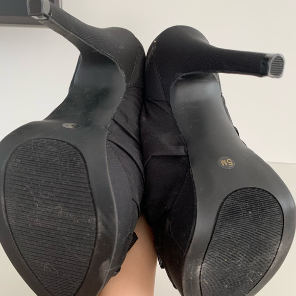 Nine West heels - Picture 4 of 5